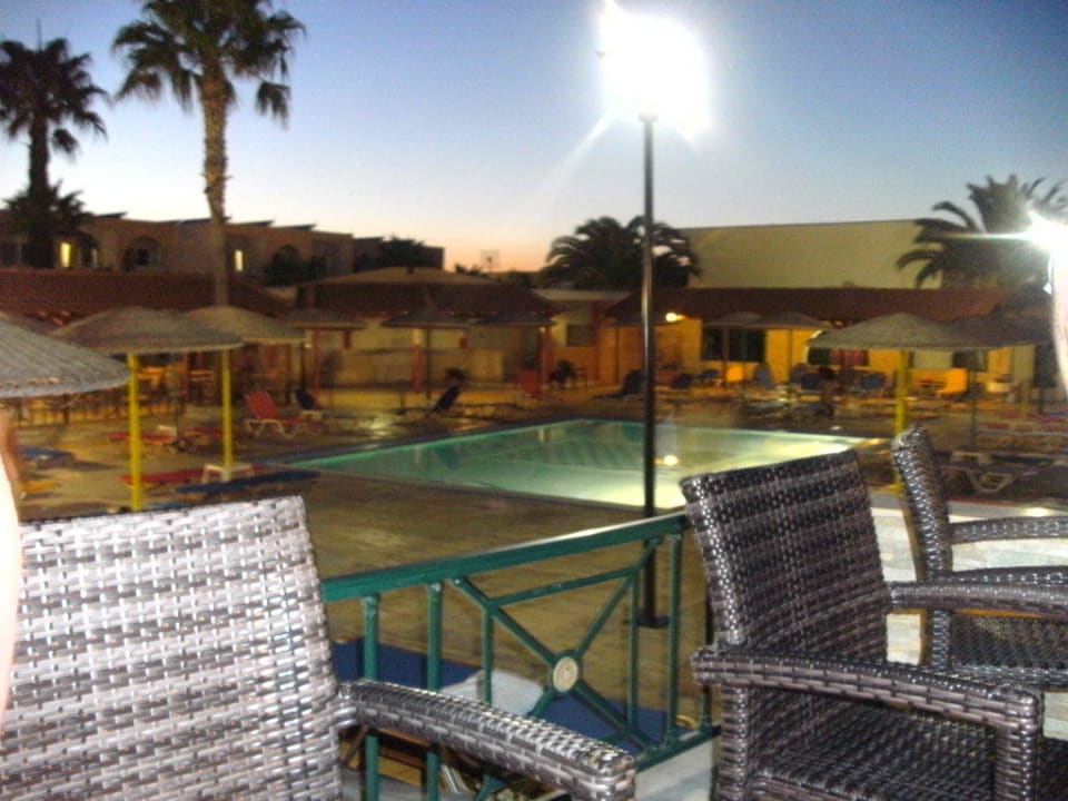 Mastichari am Abend Euro Village Achilleas Hotel