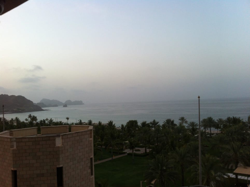 Blick aus dem Zimmer Al Bustan Palace - A Ritz-Carlton Hotel