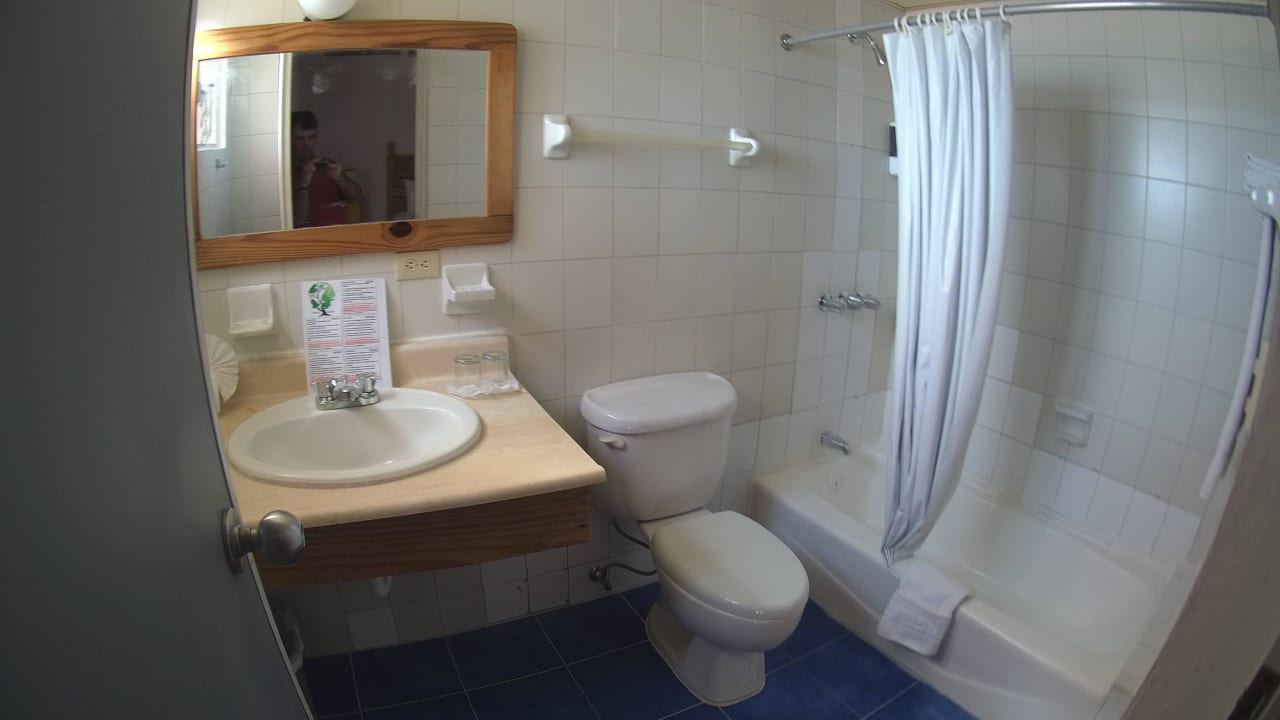 Neues renoviertes Zimmer. Bad whala!boca chica