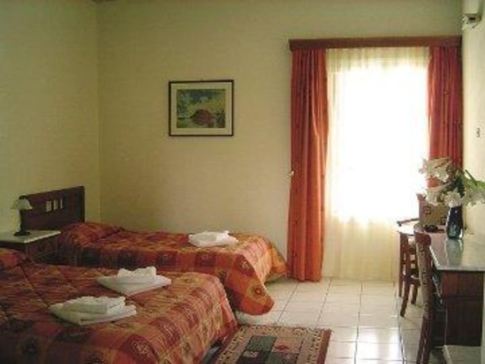 Rooms Hotel Flower of Monemvasia