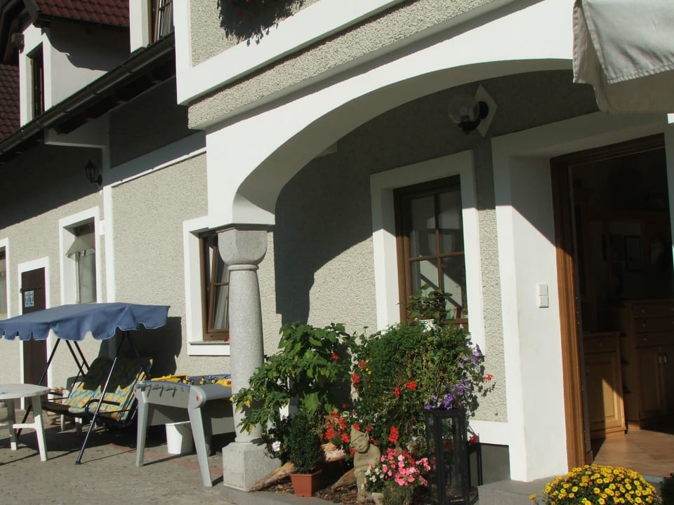 Die Eingangstür zur Pension Pensions - Bauernhof Rosihof