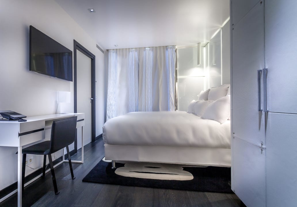 WHITE SUITE Hotel Felicien Paris