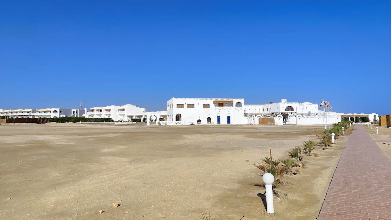 Strand Beach Safari Nubian Resort