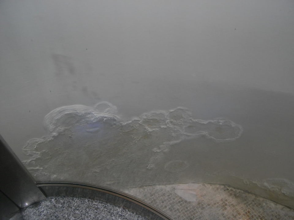 Schimmel im Aufzugschacht Seaden Sea World Resort & Spa