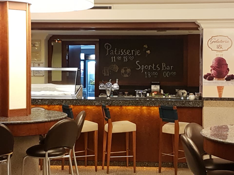 Gastro Xanadu Resort Hotel