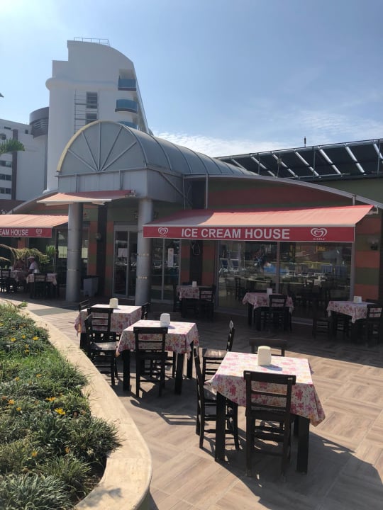 Gastro Lonicera Resort & Spa Hotel