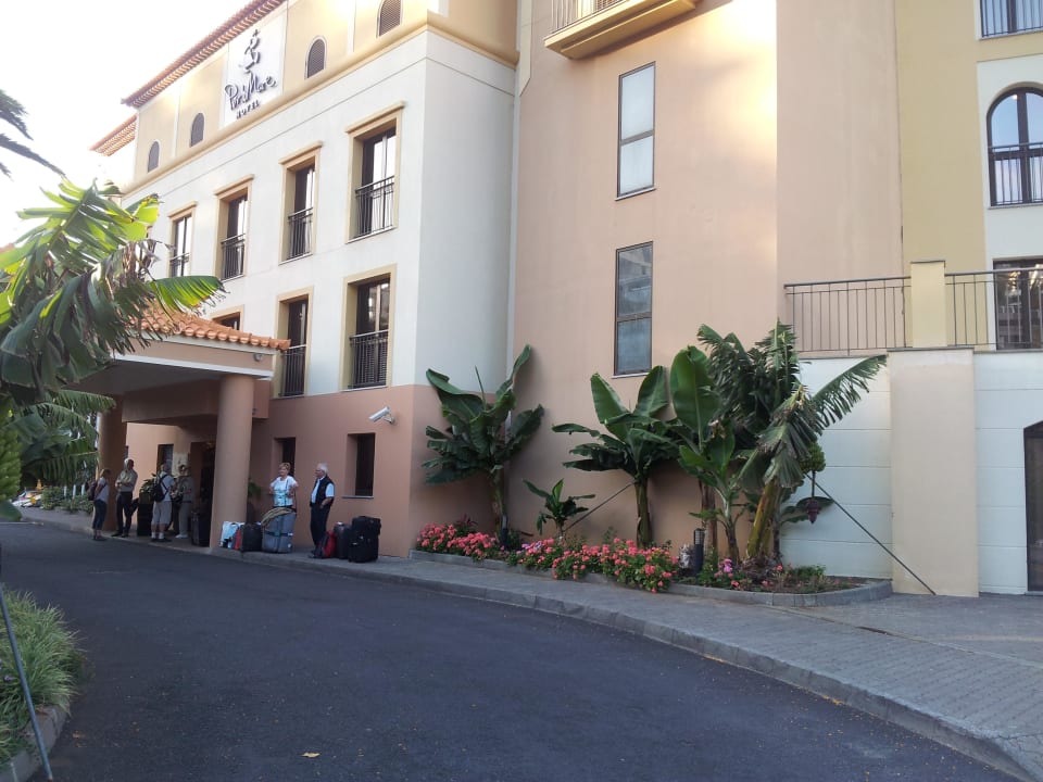 Die Straßenansicht des Hotels Hotel Porto Mare - PortoBay