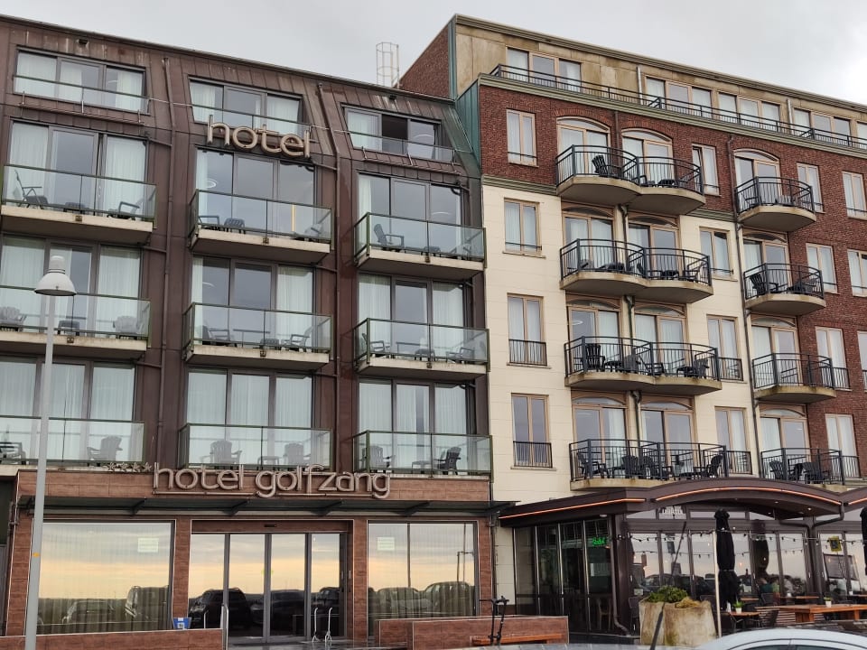 Außenansicht Strandhotel Golfzang