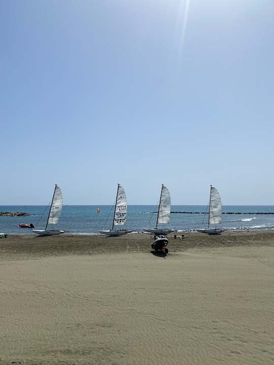 Strand ROBINSON CYPRUS