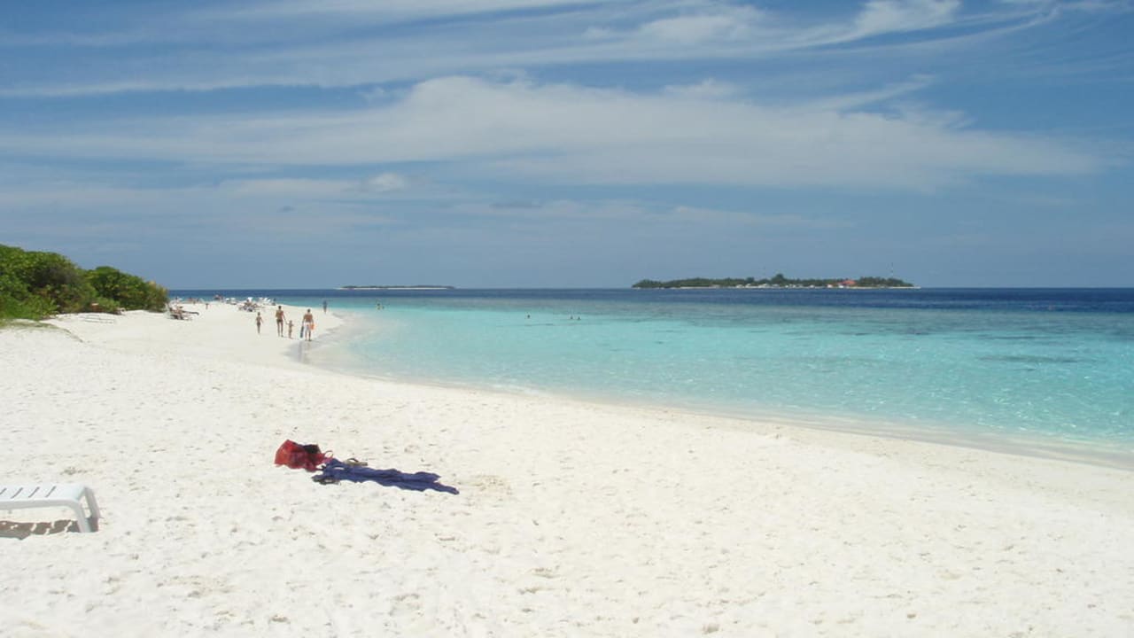 Strandbereich bei Nr. 130-140 Adaaran Select Meedhupparu Island Resort - Premium All Inclusive