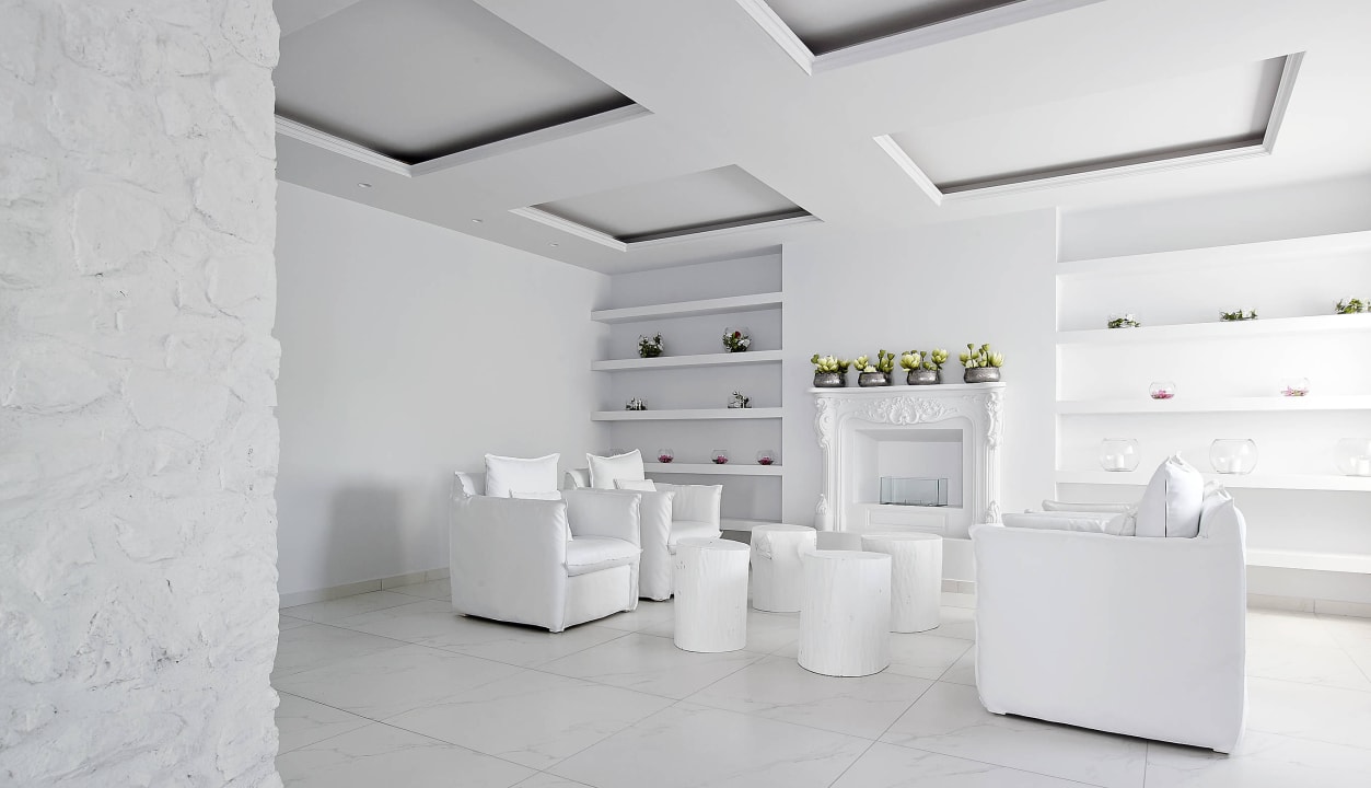 New Fireplace Dimitra Beach Hotel & Suites