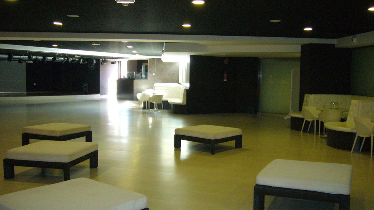 Disco R2 Bahía Playa Design Hotel & Spa - Adults Only