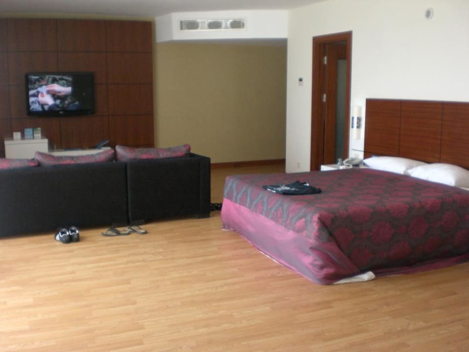 Suite Seaden Sea World Resort & Spa