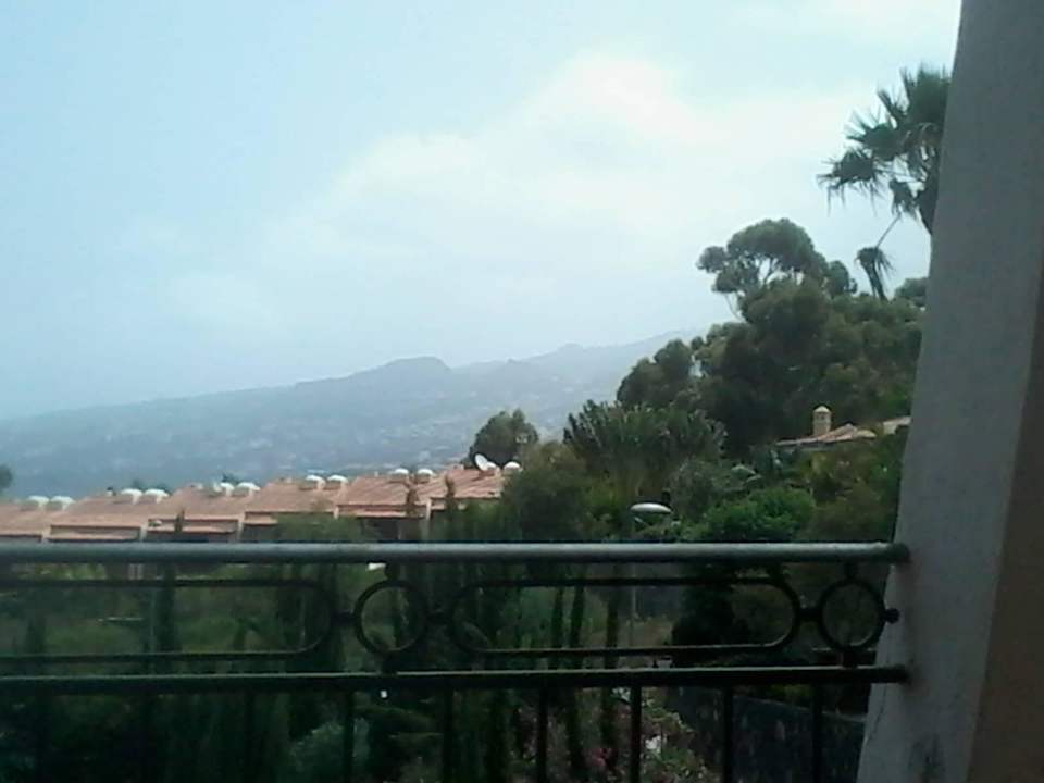 Ausblick von der großen Terrasse Coral La Quinta Park Suites