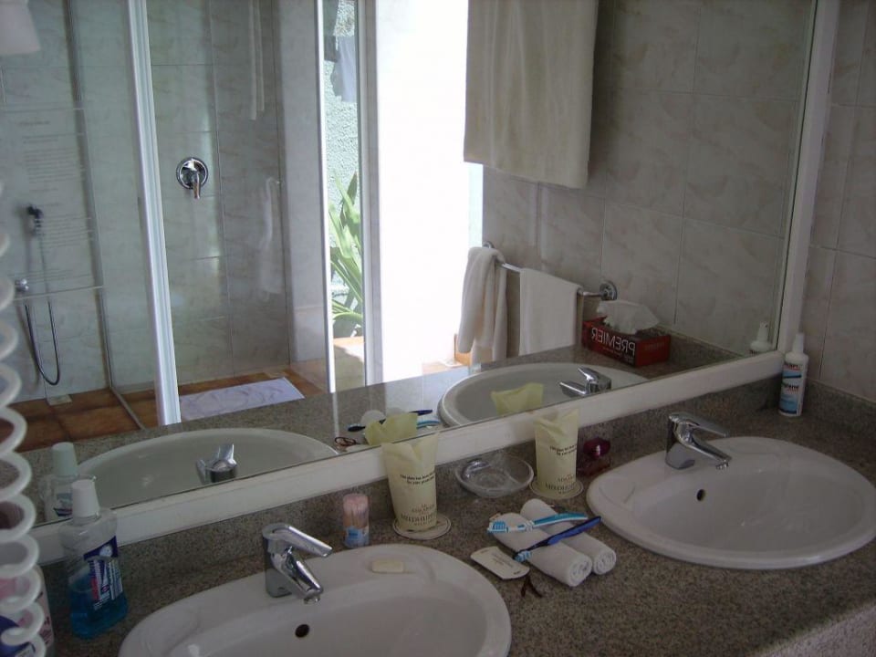 Badezimmer Adaaran Select Meedhupparu Island Resort - Premium All Inclusive