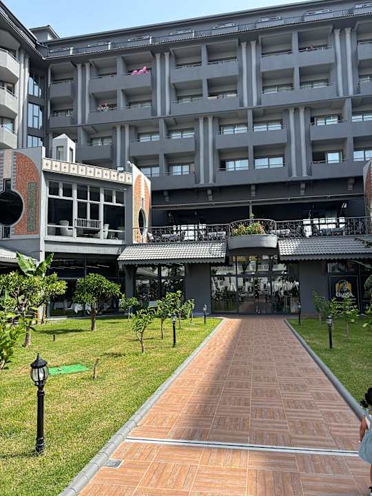 Außenansicht Hotel Nova Park