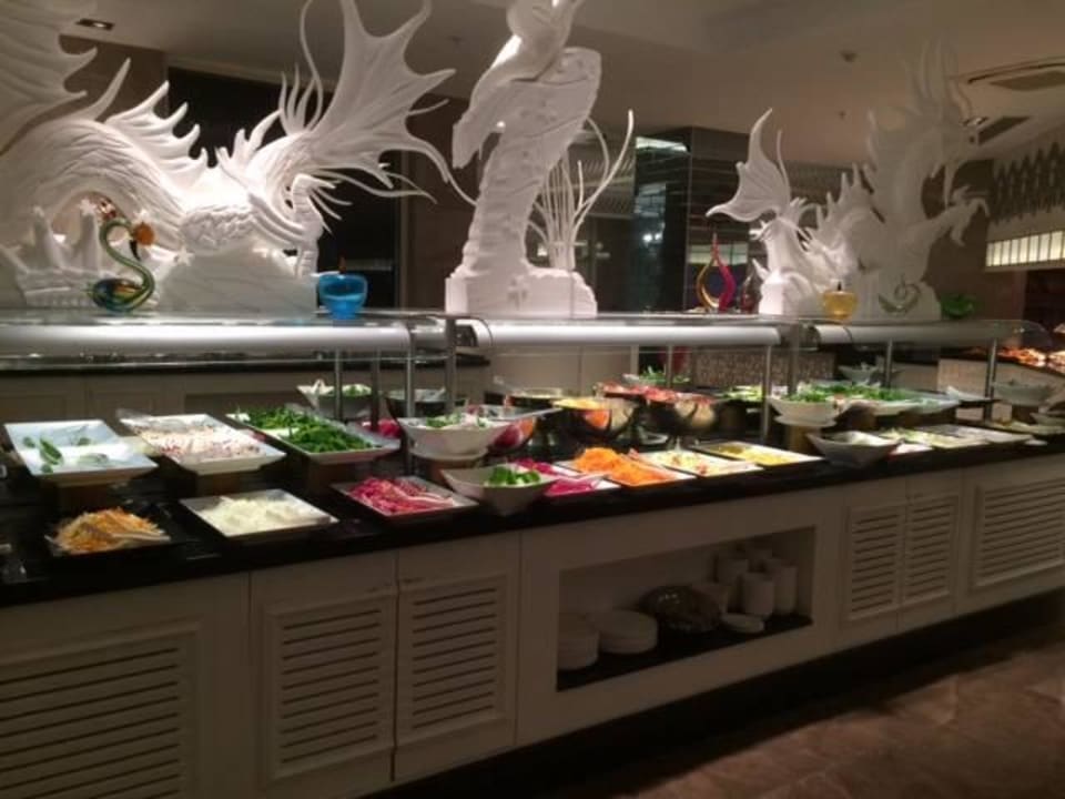 Ein Teil von der Salatbar Well Palace Side