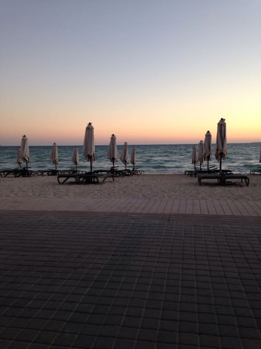 Direkt vor dem Hotel  AYA Seahotel - Adults only