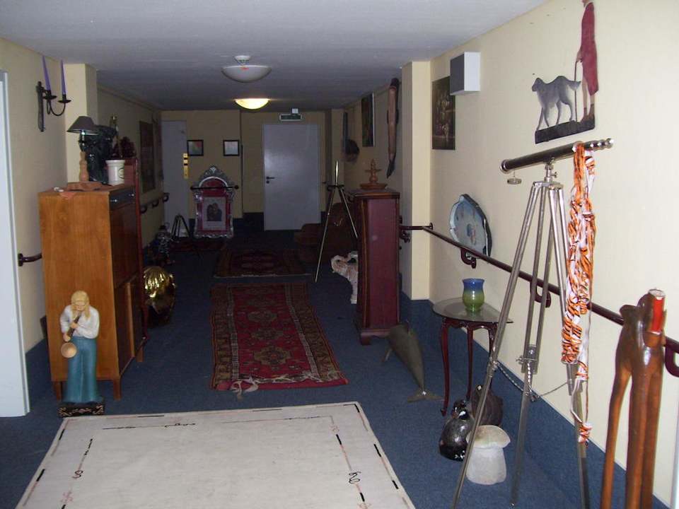 Gang im Keller Hotel Wartburg