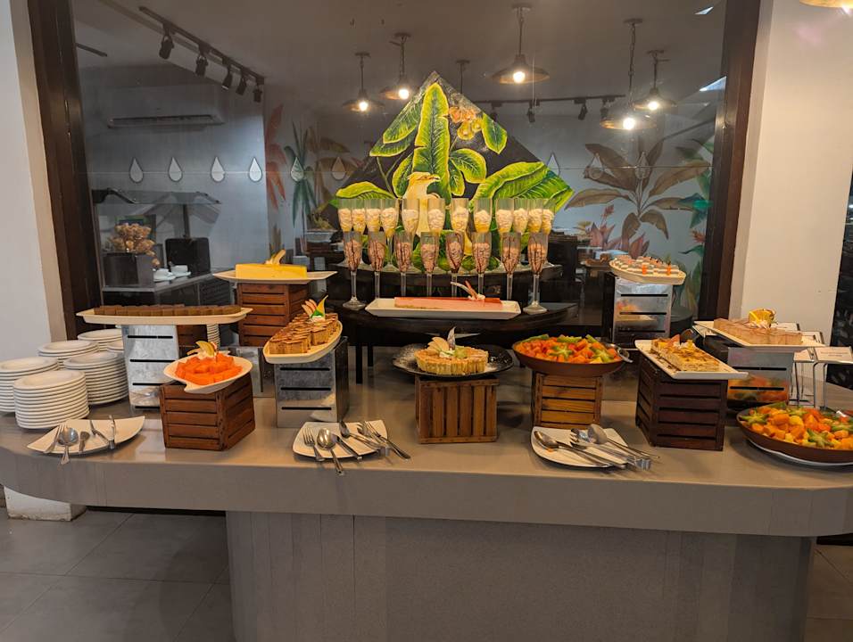 Gastro Club Hotel Dolphin