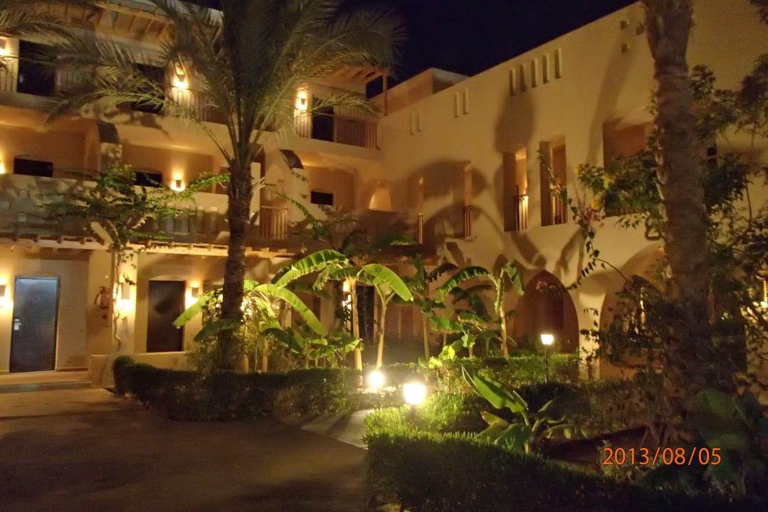 Anlage am Abend  TUI MAGIC LIFE Kalawy