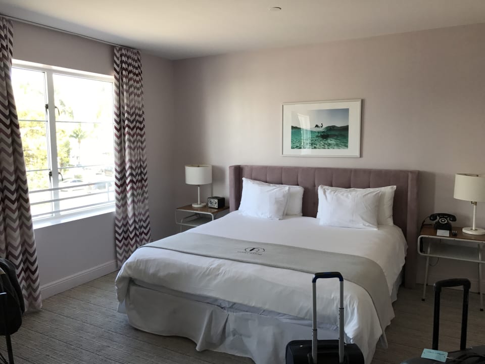 Bett Hotel Astor