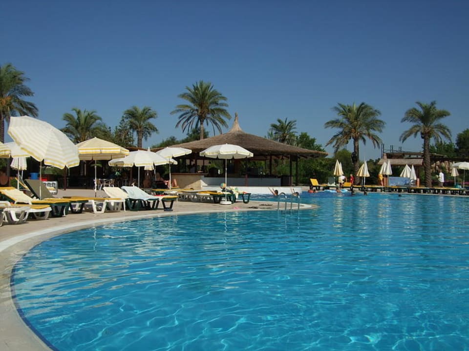 Pool mit Poolbar TUI KIDS CLUB Felicia Village