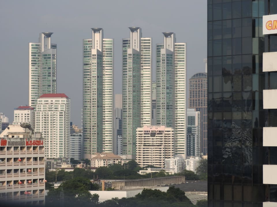Aus dem Flur 14. Stockwerk Pinnacle Lumpinee Park Hotel