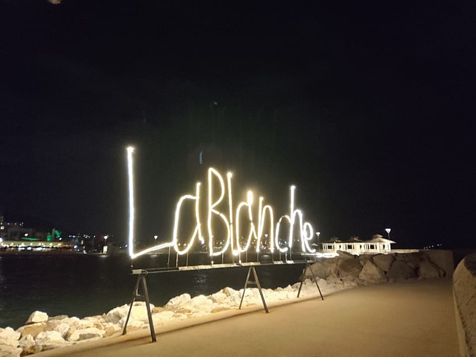 Strand La Blanche Resort & Spa