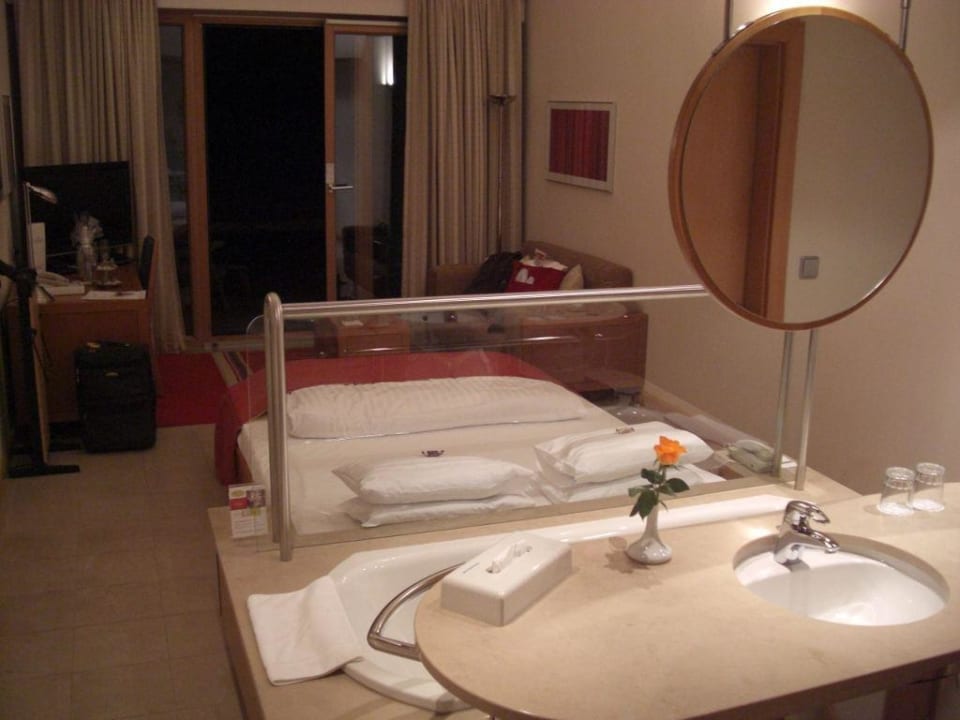 Queen Open Bath Zimmer Das Sonnreich Thermenhotel Loipersdorf