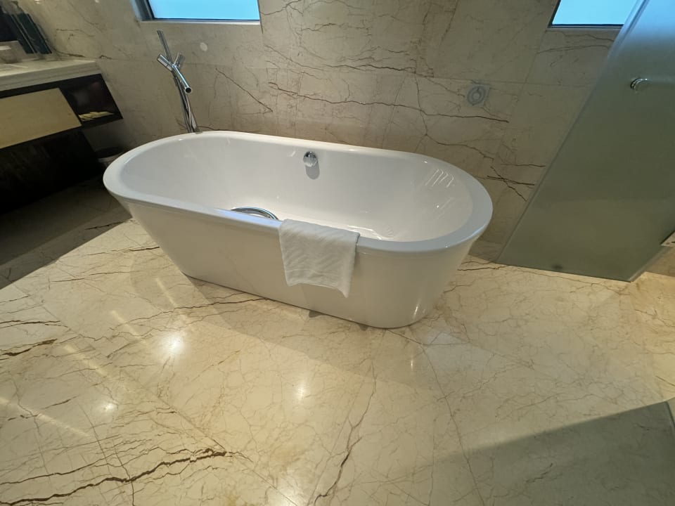 Zimmer Hilton Da Nang