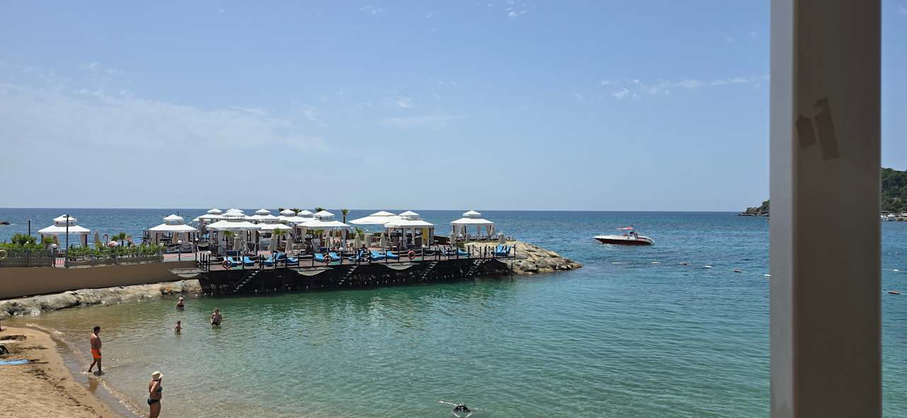 Strand Granada Luxury Okurcalar