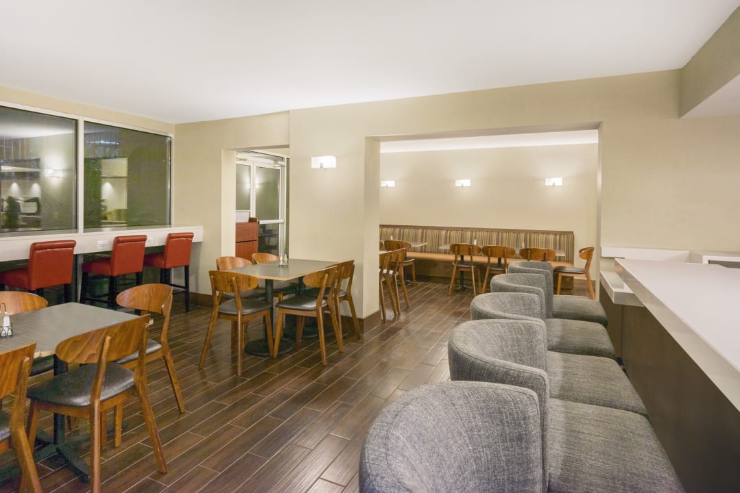 Gastro Wyndham Garden Washington DC North / BW Parkway