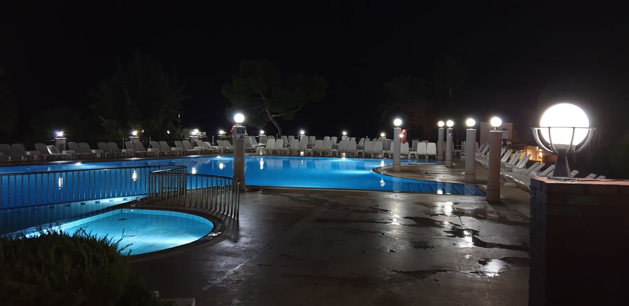 Pool Tusan Beach Resort