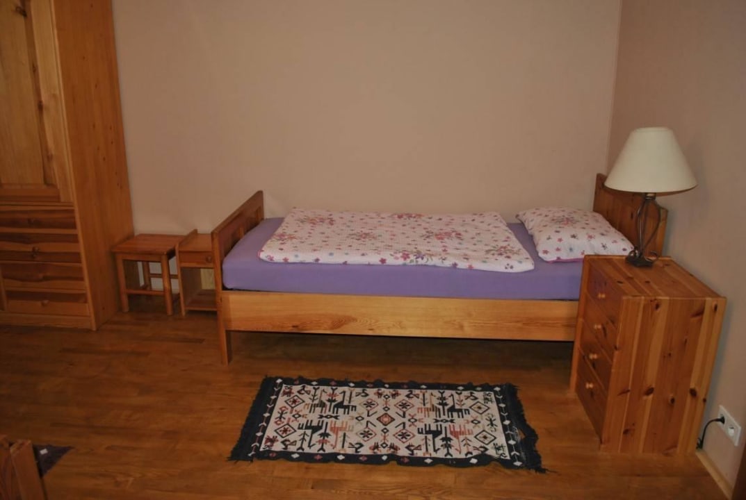 Schlafzimmer mit Einzelbetten Landhaus Noreia