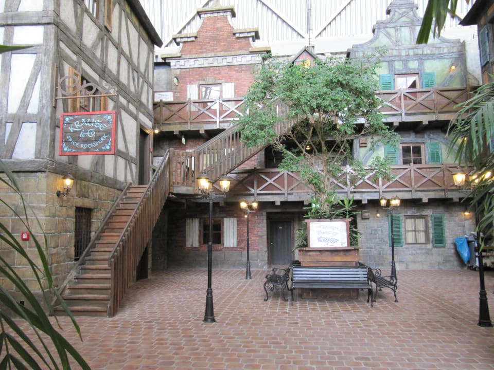 Burghof Tropical Islands Resort