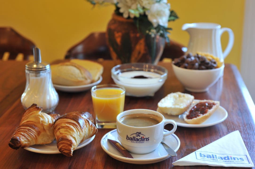 Petit-dejeuner Hotel Balladins Clermont-Chateaugay