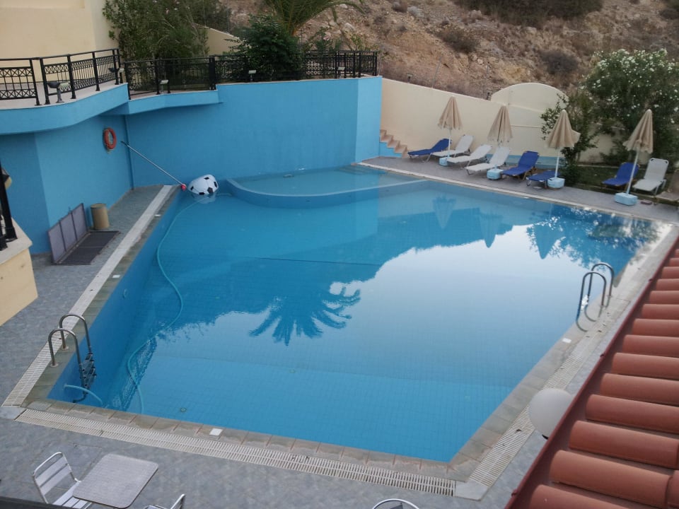 Sehr groß für so ein kleines Hotel - schön Hotel Melissa
