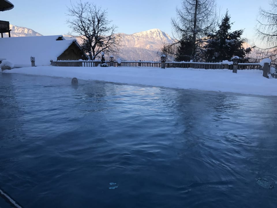 Wellnessbereich - 25m beheiztes Sportbecken Natur & Wellnesshotel Höflehner