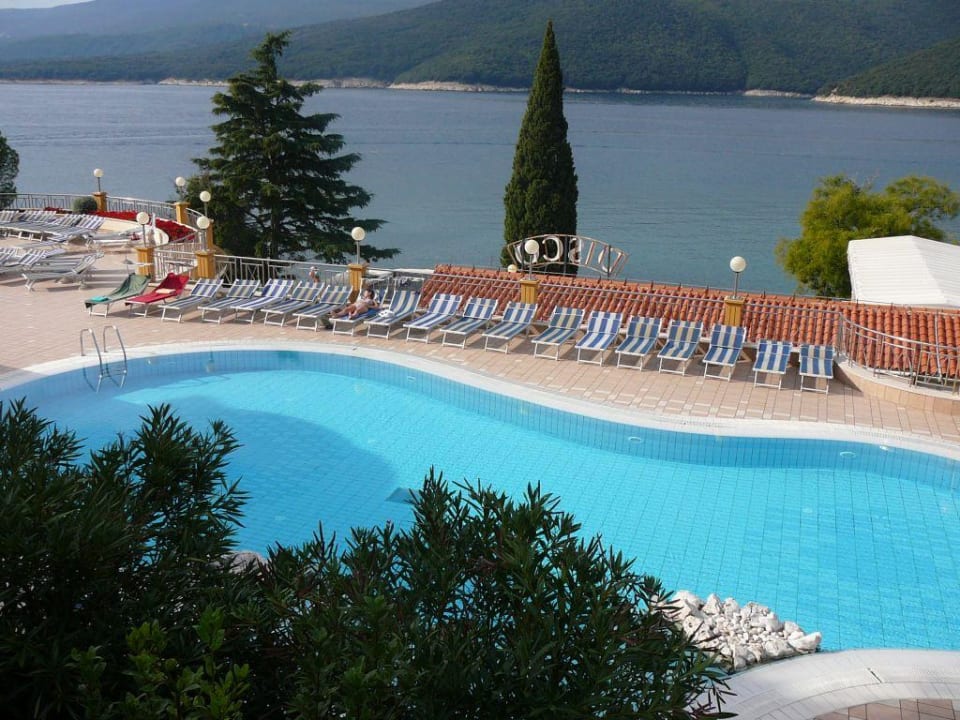 La piscine extérieure Valamar Sanfior Hotel & Casa
