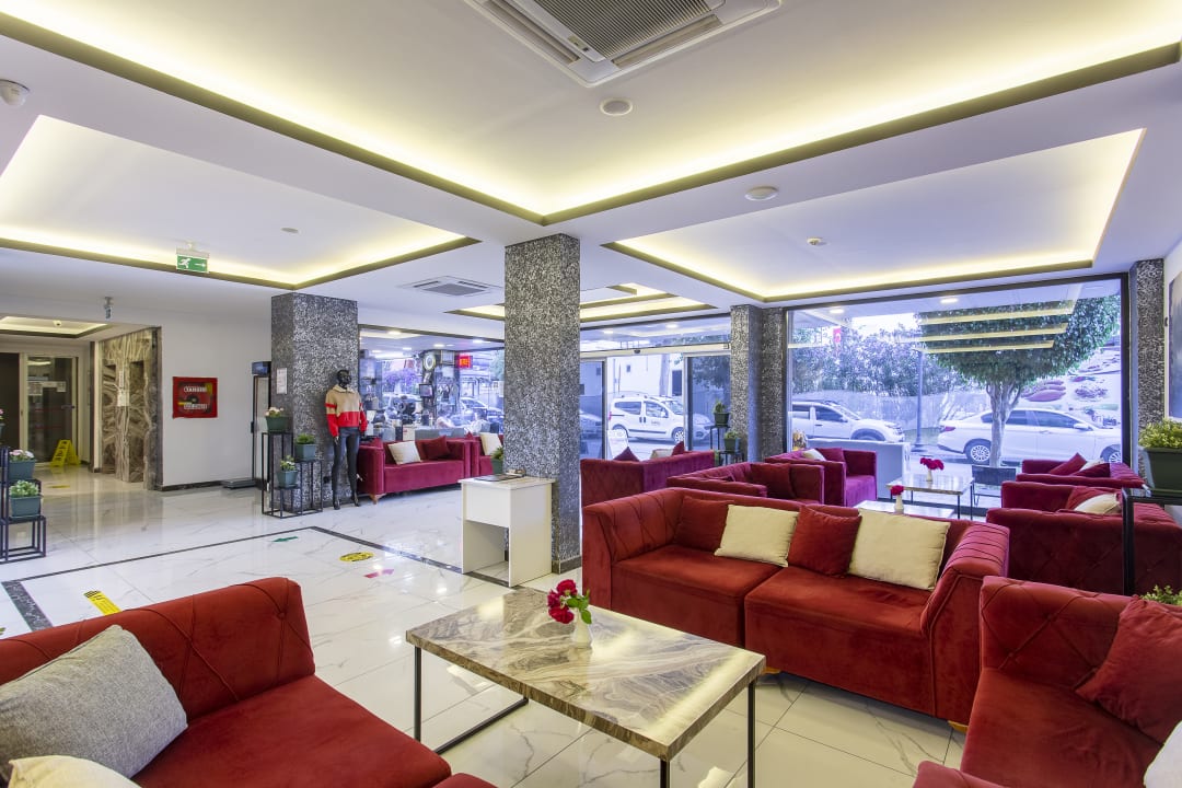 Lobby Hotel Aslan City Kleopatra