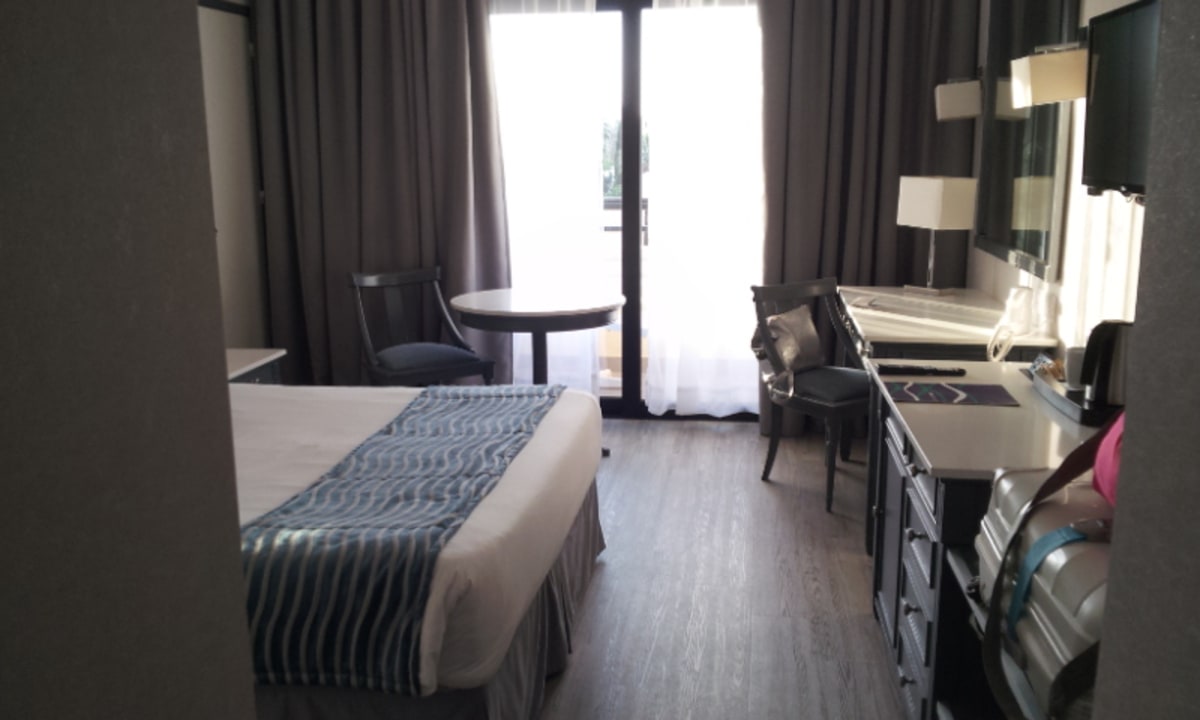 Zimmer Palm Beach Hotel & Bungalows