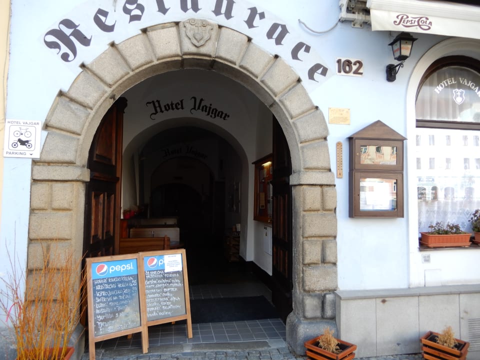 Außenansicht Hotel Vajgar