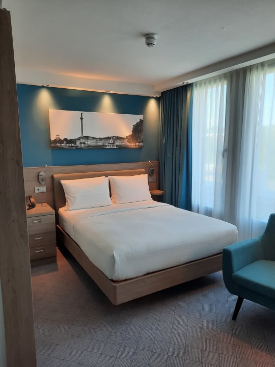 Zimmer Hampton by Hilton Stuttgart City Centre