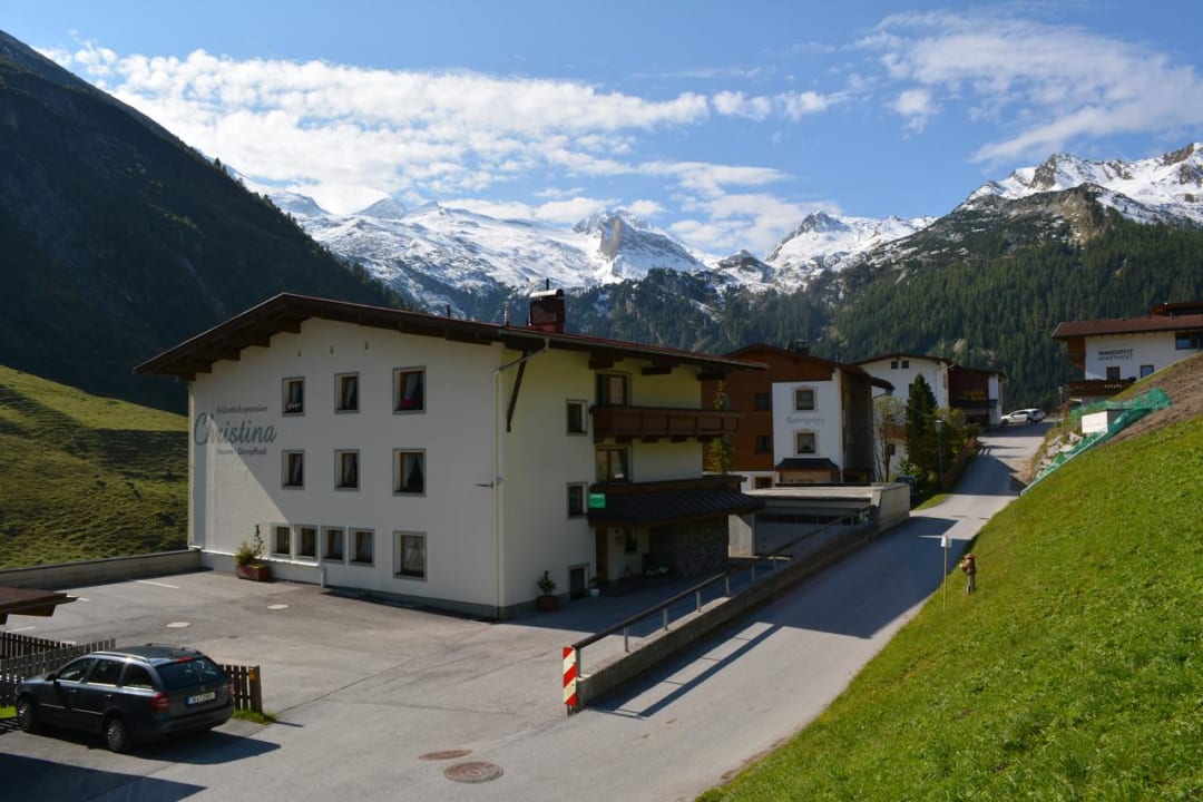 Außenansicht Frühstückspension Christina