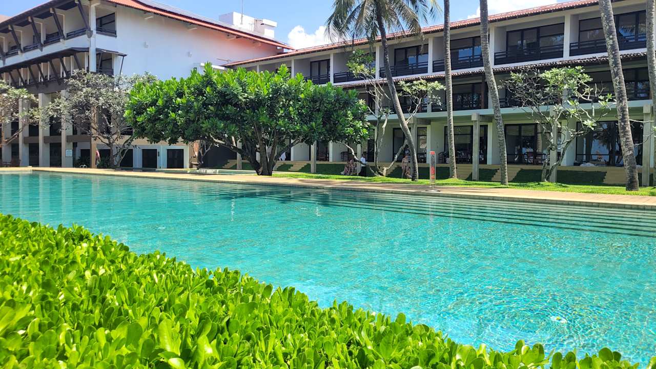 Pool Hotel Jetwing Beach