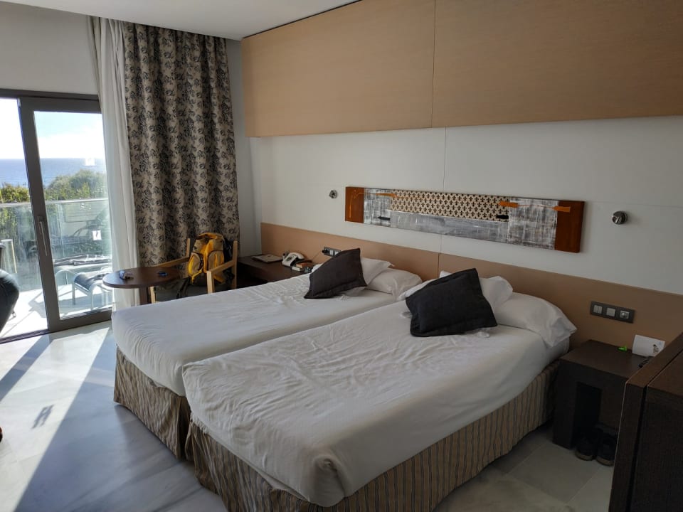 Zimmer Hipotels Gran Conil Hotel