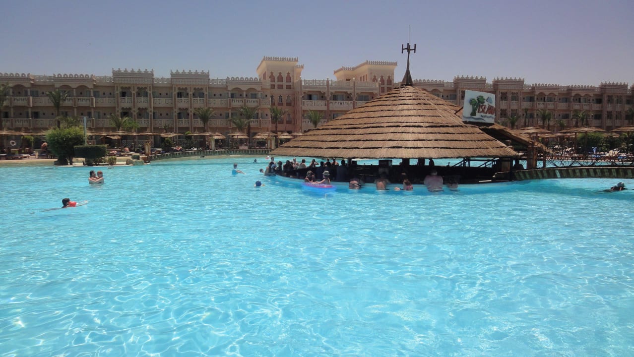 Poolbar Pickalbatros Palace Resort