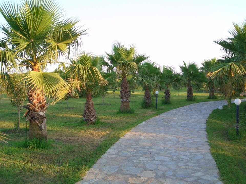 Gartenanlage Club Grand Side