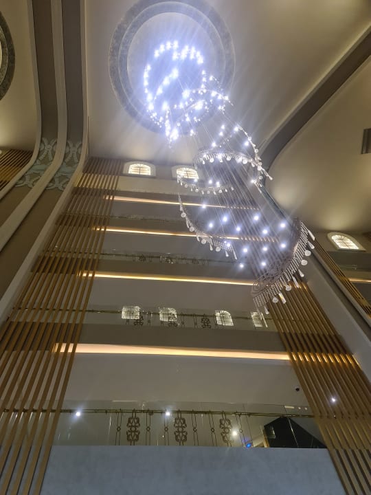 Lobby Haydarpasha Palace